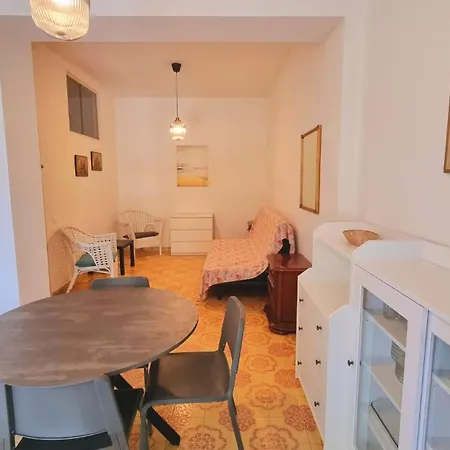 شقة Bilocale Olga, Vicino Al Mare