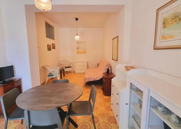 شقة Bilocale Olga, Vicino Al Mare